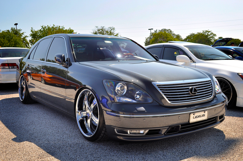 Illustration for article titled The Rick Ross Guide To High-End Automobiles